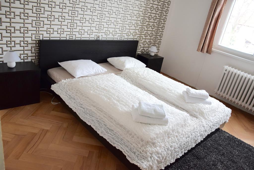 Classical House In Prague 6 Ngoại thất bức ảnh