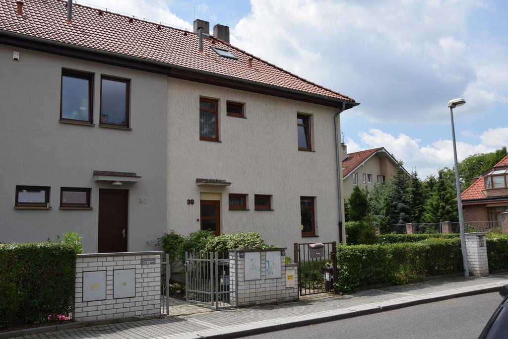 Classical House In Prague 6 Ngoại thất bức ảnh